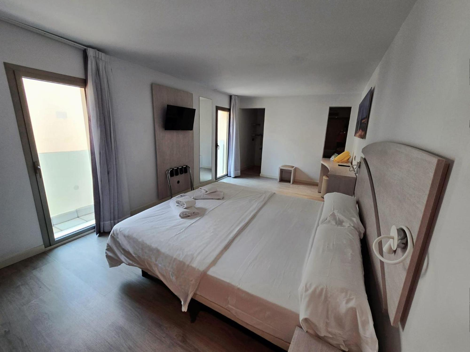 Llaut Boutique Hotel (Adults Only) Can Picafort  Δωμάτιο φωτογραφία